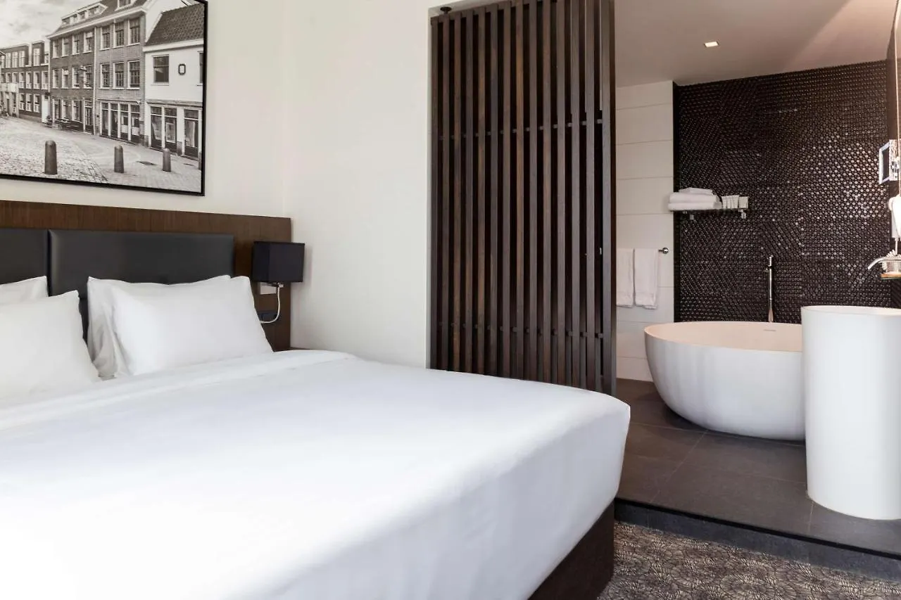 Radisson Hotel&Suites Amsterdam South Amstelveen 4*,